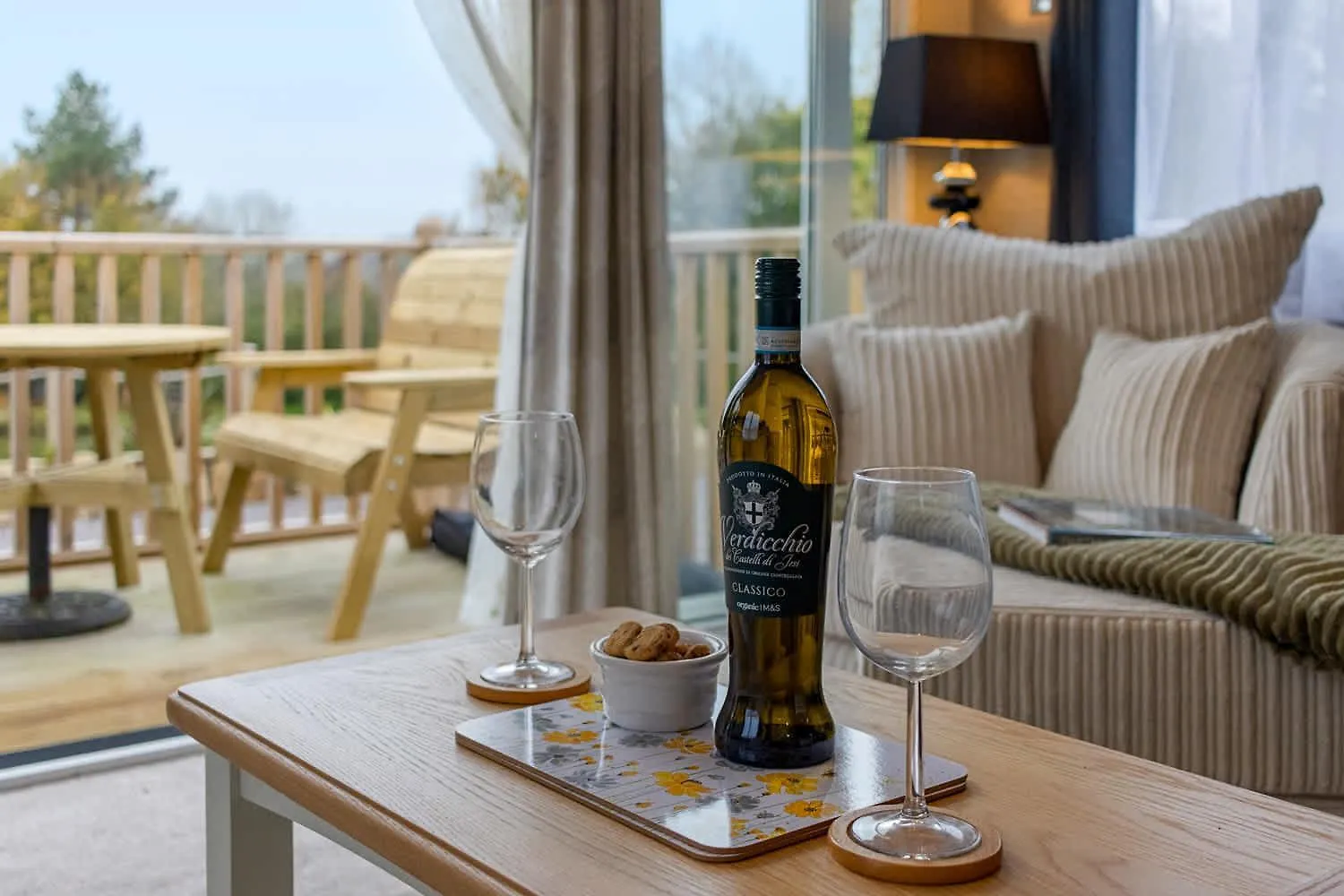 Lake View Holiday Home - Fishing Lakes, Heated Outdoor Swimming Pool 500Yrds Exeter 0*,